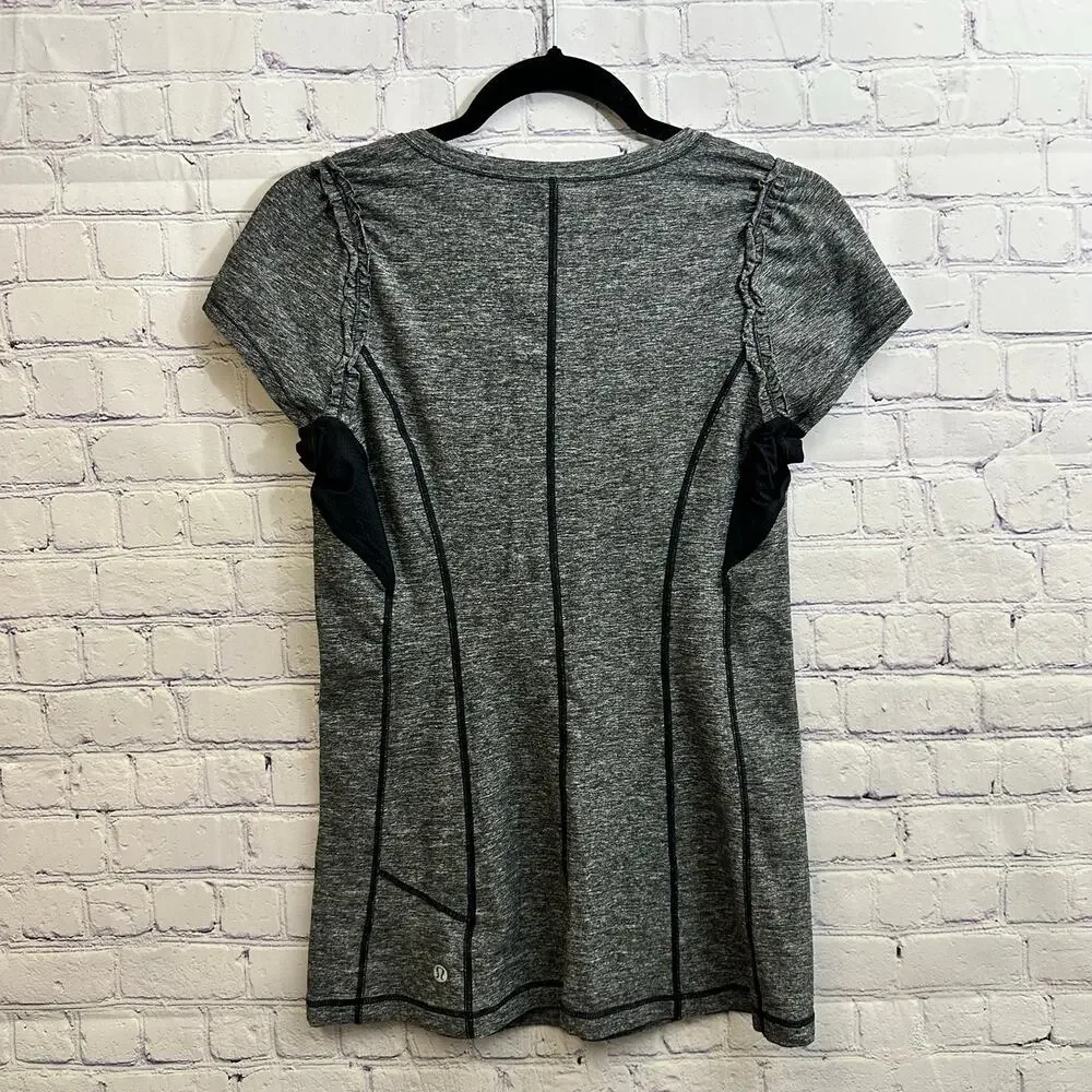 Lululemon Run Full Tilt Short Sleeve Shirt Heathered Black Women's 8 Athletic - Picture 4 of 8